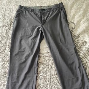 Gray Nike golf pants pants. Size 38/30 Smoke free.